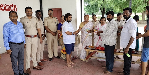 Image for Mahila Samiti Kalaburgi organized a Rakshabandhan- 2024 program at Jail.