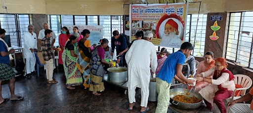 Bhandara at KIDWAI Memerial of Oncology Hospital.